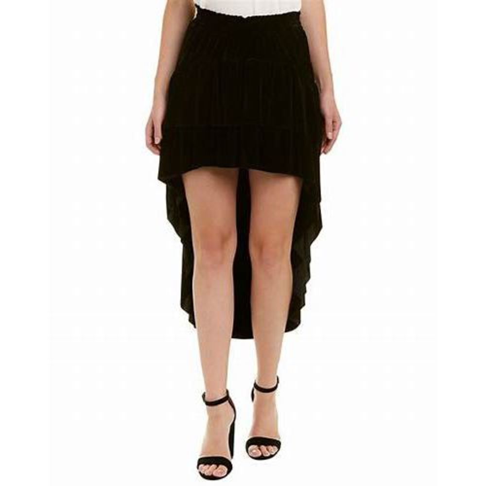 𝅺misa Los Angles Velvet Zana Mini Skirt. 385$ retail